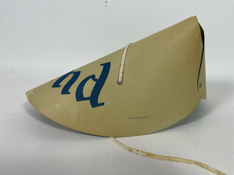 1950s Disneyland Paper Hat With Certificate Of Authenticity [Photo 7]