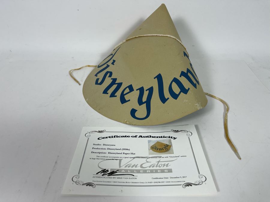 1950s Disneyland Paper Hat With Certificate Of Authenticity [Photo 5]