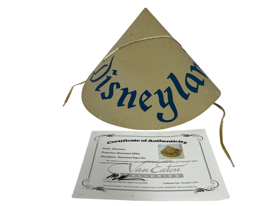 1950s Disneyland Paper Hat With Certificate Of Authenticity [Photo 1]