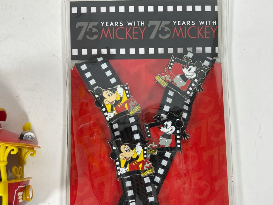 New Disneyland Mickey Mouse Pin Trading Starter Kit And Mickey Mouse Jolly Trolley Wind-up Toy [Photo 8]