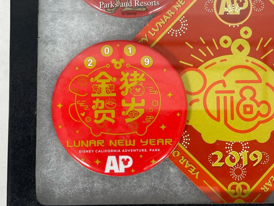 Disneyland Chinese New Year Buttons And Pins With Display Box 12 X 8 [Photo 5]