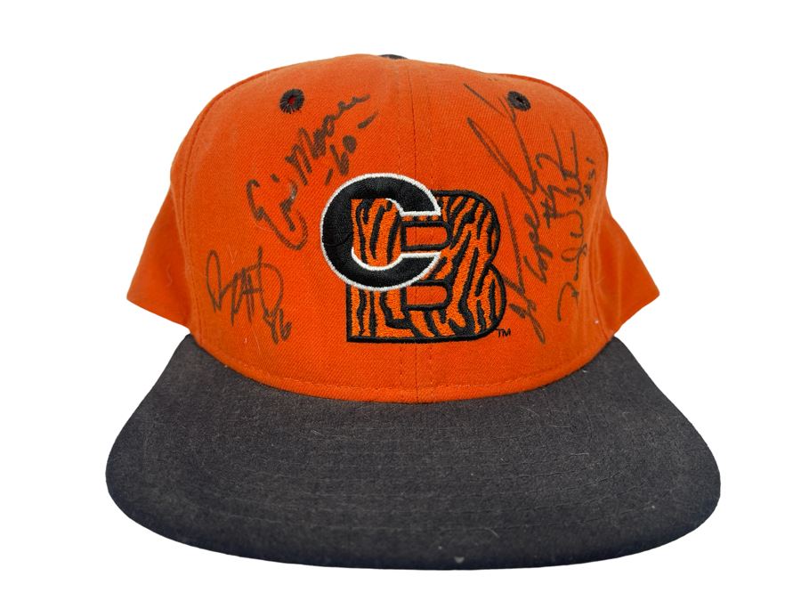 Signed Cincinnati Bengals NFL Football New Era Cap Hat