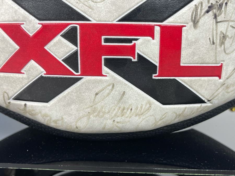 Signed XFL Los Angeles Xtreme Professional American Football Team Football With Display Case - See Photos [Photo 8]