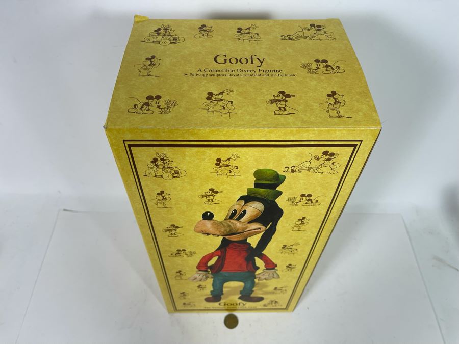 New In Box Disney The Vintage Years 1928-1948 Goofy Poliwogg Sculpture Box Is 17”H [Photo 3]