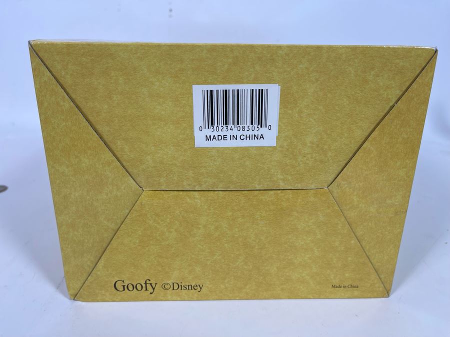 New In Box Disney The Vintage Years 1928-1948 Goofy Poliwogg Sculpture Box Is 17”H [Photo 5]