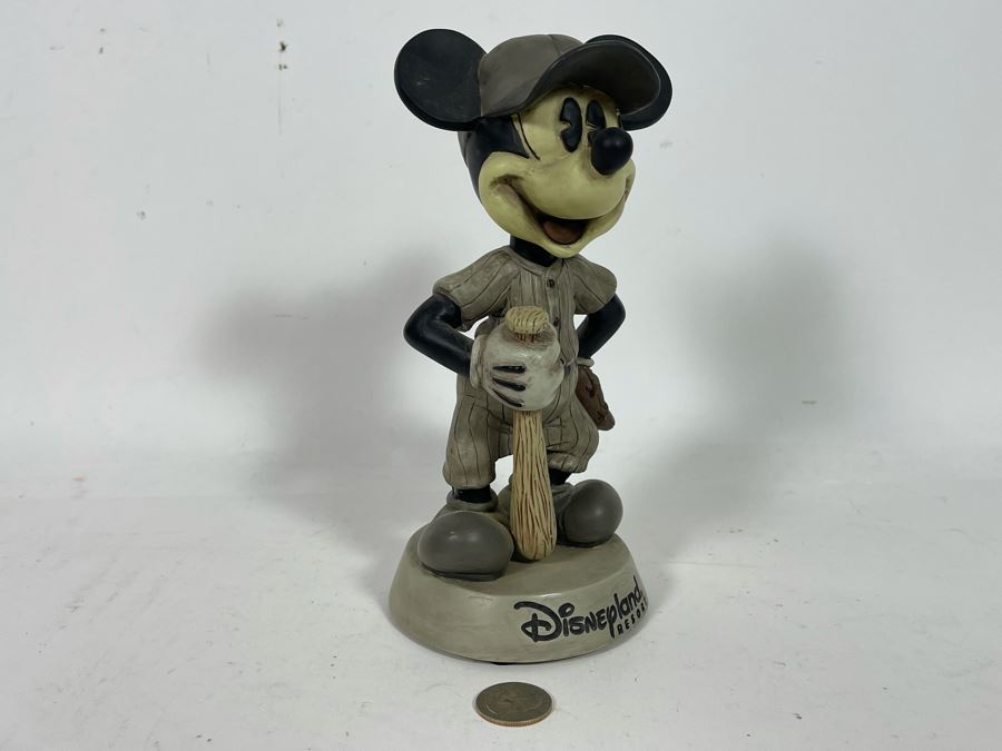 Disneyland Resorts Mickey Mouse Baseball Player Bobblehead Figurine 8H [Photo 6]