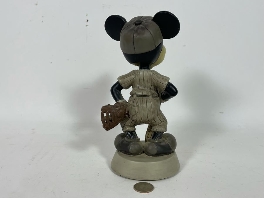 Disneyland Resorts Mickey Mouse Baseball Player Bobblehead Figurine 8H [Photo 5]