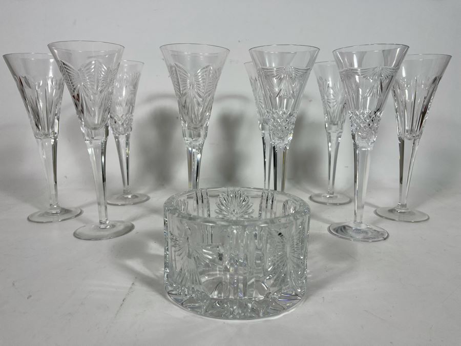 Sold at Auction: WATERFORD CRYSTAL CHAMPAGNE FLUTES - SERVICE FOR 8