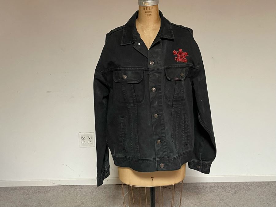 The Nightmare Before Christmas Lee Denim Jacket Size L [Photo 4]