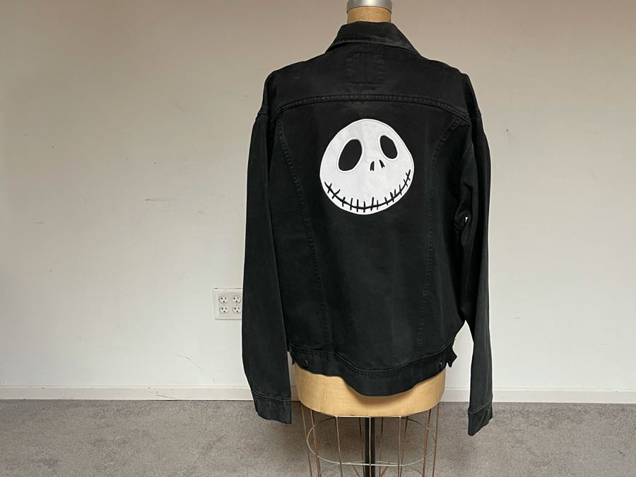 The Nightmare Before Christmas Lee Denim Jacket Size L [Photo 7]