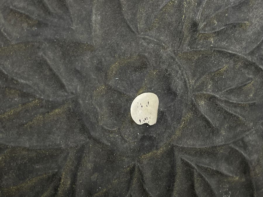 Pair Of Hammered Brass Charger Plates Wall Decor From India 18.5R [Photo 9]