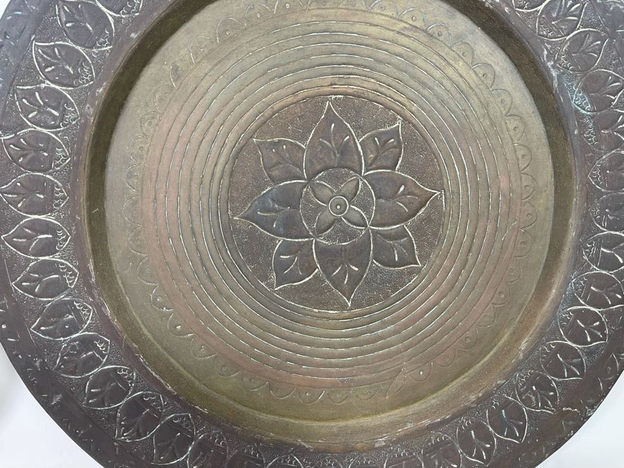 Pair Of Hammered Brass Charger Plates Wall Decor From India 18.5R [Photo 7]