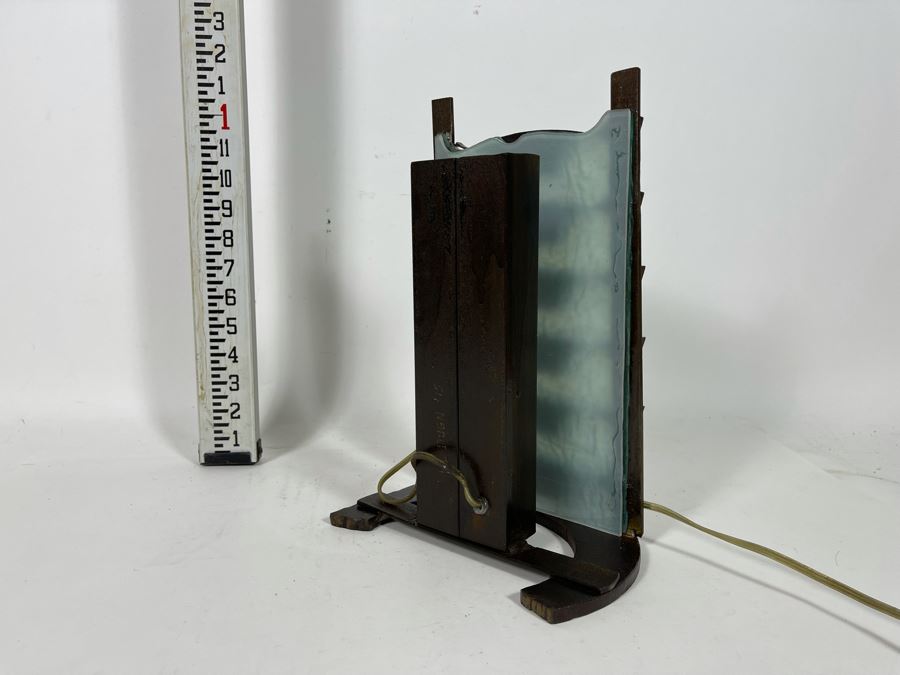 Leaning Metal And Glass Sculptural Light Table Lamp By Artist Karen Dugan 8.5W X 6D X 13H [Photo 8]