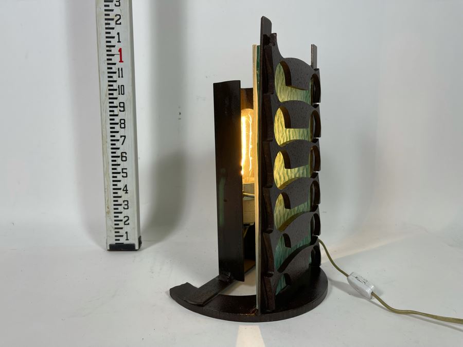 Leaning Metal And Glass Sculptural Light Table Lamp By Artist Karen Dugan 8.5W X 6D X 13H [Photo 5]