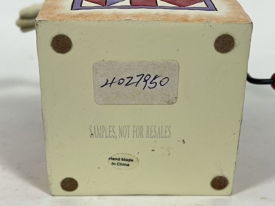 Sample Disney Toy Mickey Mouse Jack-In-The-Box Figurine 4W X 4D X 7H [Photo 9]