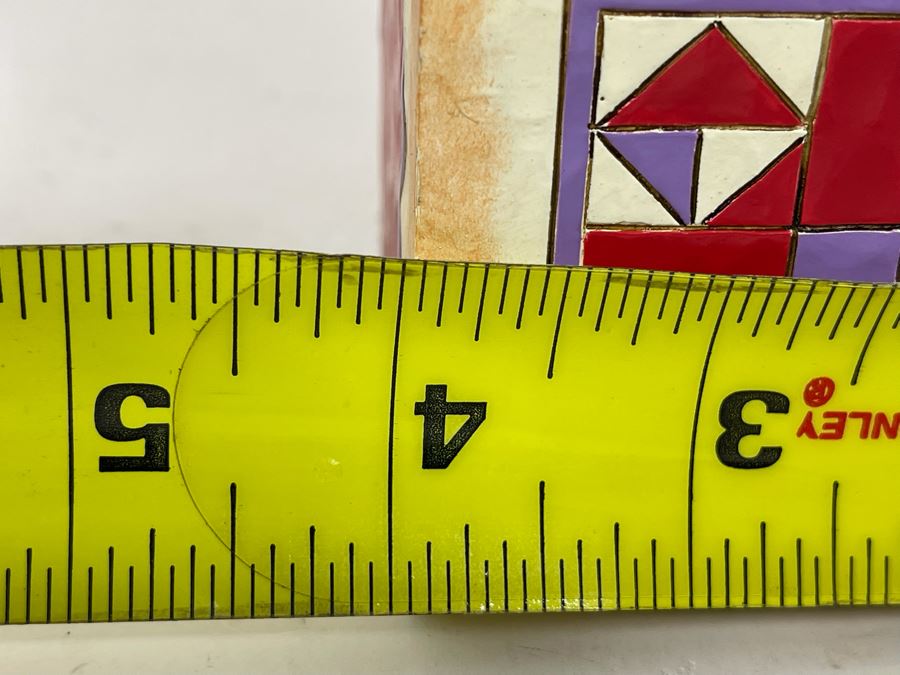 Sample Disney Toy Mickey Mouse Jack-In-The-Box Figurine 4W X 4D X 7H [Photo 12]