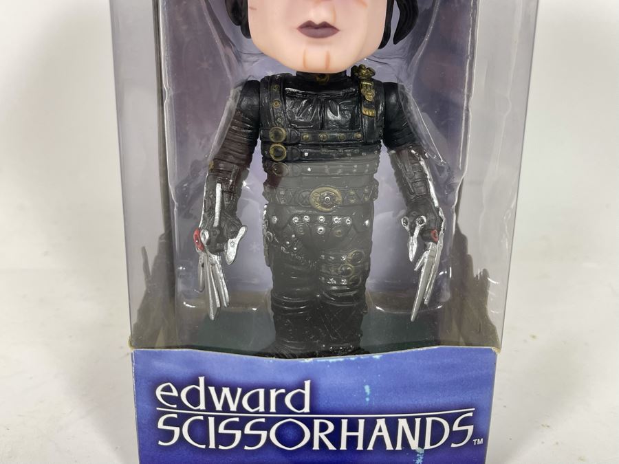 Funko Edward Scissorhands Wacky Wobbler Bobblehead Doll New In Box [Photo 5]