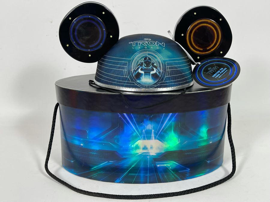 Limited Edition Disney TRON Legacy Mickey Mouse Ears Hat With Box Limited To 1,000 [Photo 3]