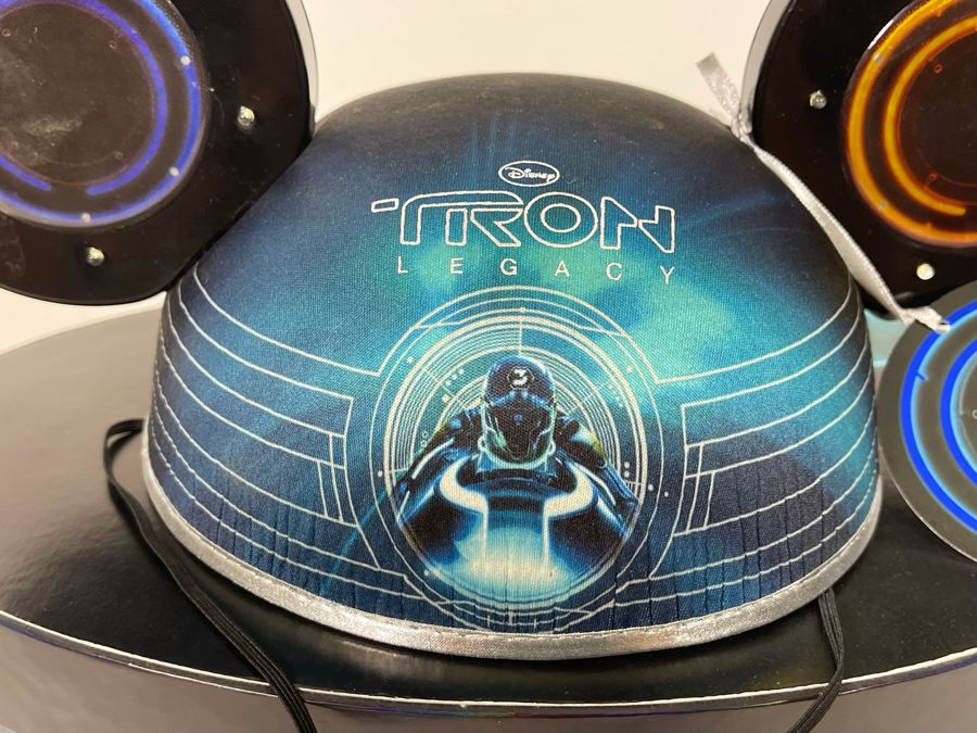 Limited Edition Disney TRON Legacy Mickey Mouse Ears Hat With Box Limited To 1,000 [Photo 5]