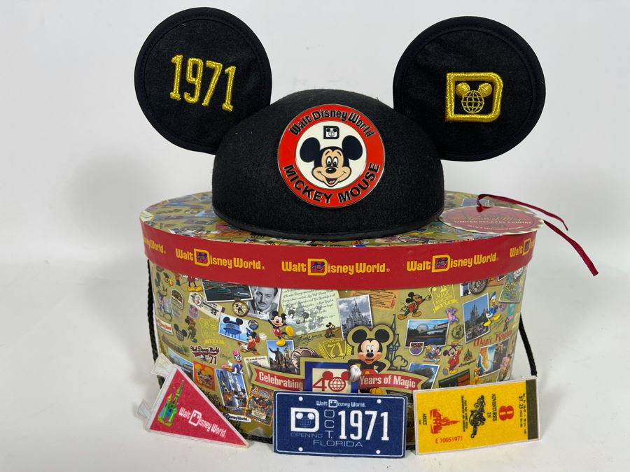 Limited Release Walt Disney World 40 Years Of Magic Mickey Mouse Ears Hat And 3 Vintage Patches With Box [Photo 3]
