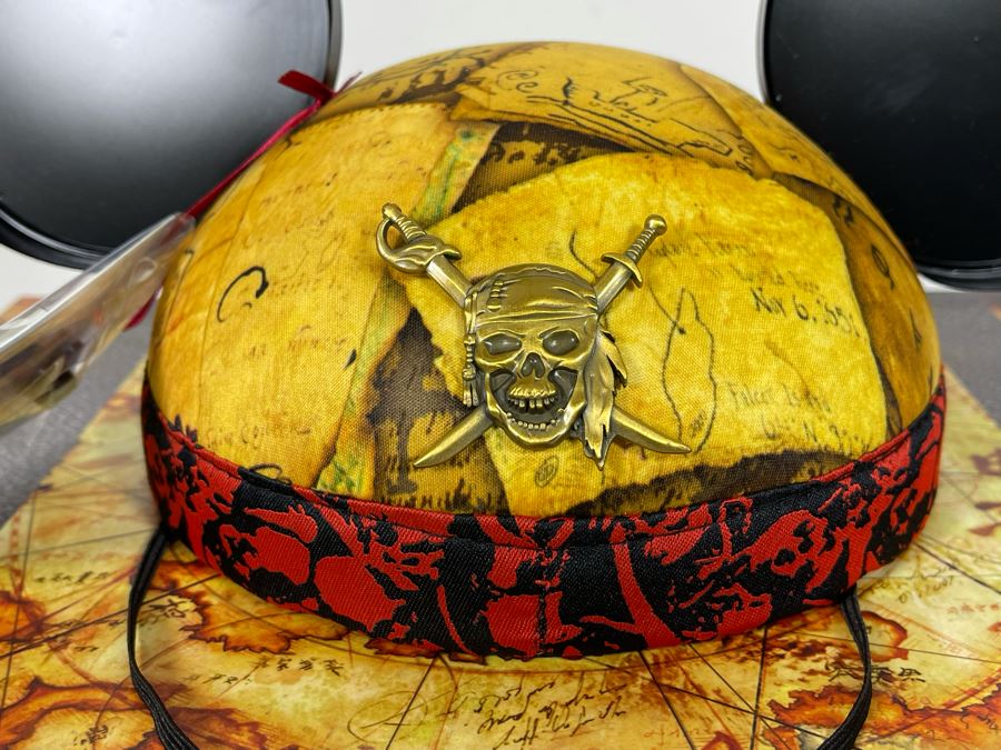 Limited Edition Disneyland Pirates Of The Caribbean On Stranger Tides Mickey Mouse Ears Hat And Pin With Box Limited To 1,000 [Photo 9]