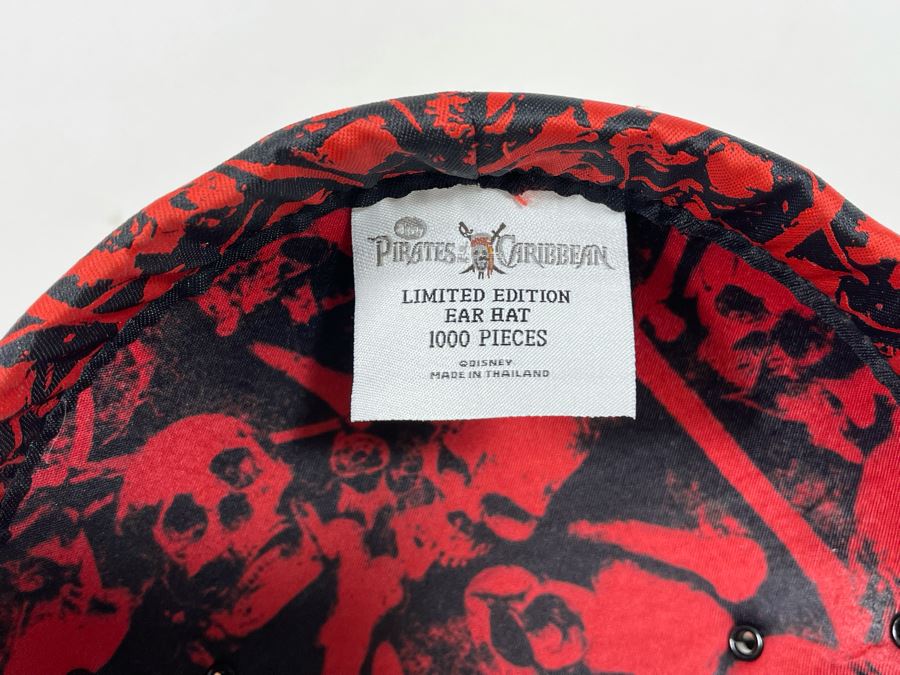 Limited Edition Disneyland Pirates Of The Caribbean On Stranger Tides Mickey Mouse Ears Hat And Pin With Box Limited To 1,000 [Photo 12]