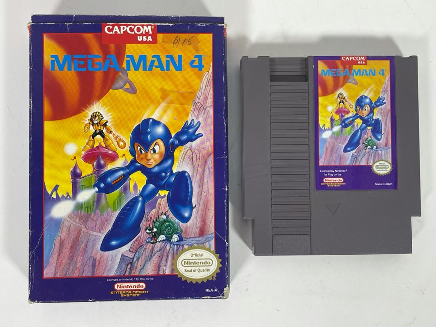 Capcom Mega Man 4 Nintendo Video Game Cartridge With Box