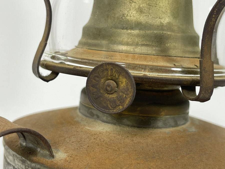 Vintage Railroad Kerosene Lantern With Glass Hurricane 14H [Photo 9]