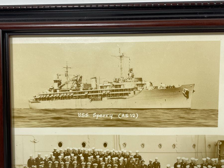 Important Naval Submarine Squadron Panoramic Photograph Of Captain Glynn R. Donaho, U.S.N. Commander Submarine Squadron Three - 9 Submarines 48 X 10 [Photo 15]