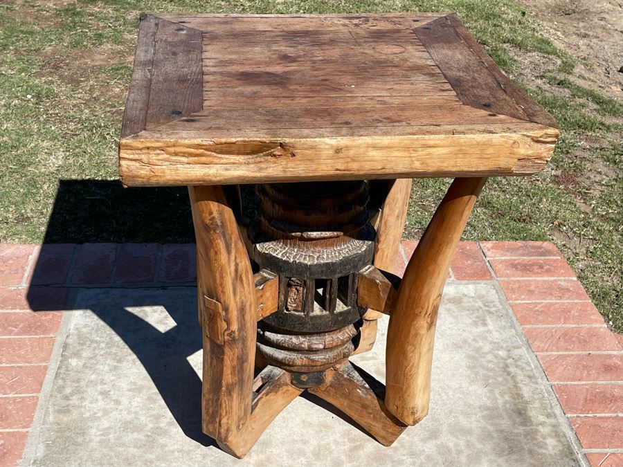 Heavy Solid Wood Rustic Wagon Wheel Side Table 24W X 27H [Photo 5]