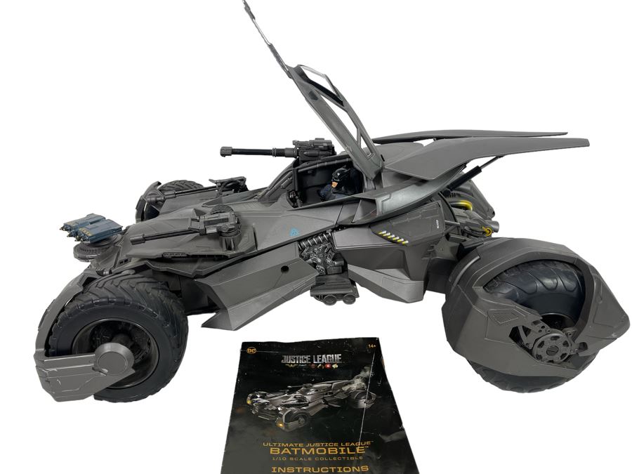 Ultimate Justice League Batmobile 1/10 Scale Collectible App Controlled With Part Of Box