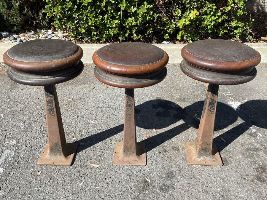Set Of Three Short Steel Base Swivel Bar Stools With Oak And Leather Tops [Photo 2]