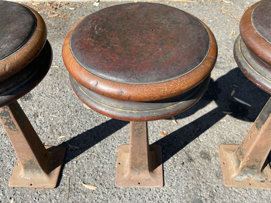 Set Of Three Short Steel Base Swivel Bar Stools With Oak And Leather Tops [Photo 6]