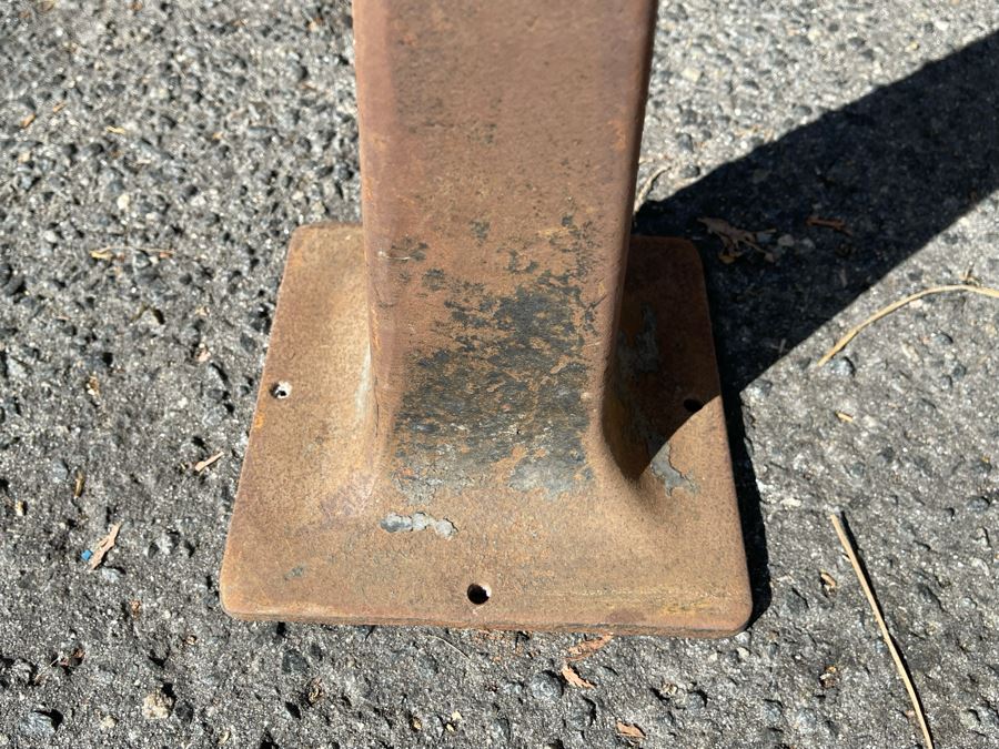 Set Of Three Short Steel Base Swivel Bar Stools With Oak And Leather Tops [Photo 13]