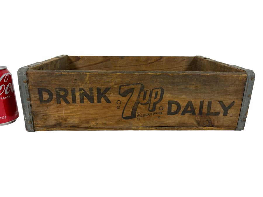Vintage Drink 7up Daily Wooden Crate San Bernardino 17W X 11D X 5H [Photo 1]