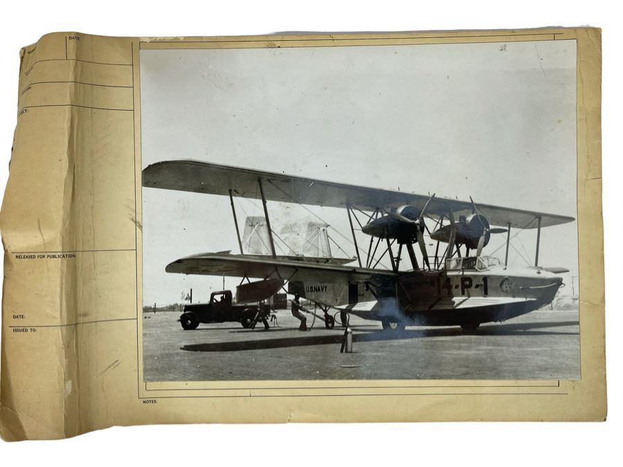 JUST ADDED - Official Navy Photograph Of Navy Flying Boat Biplane 9.5 X 7.5 [Photo 1]