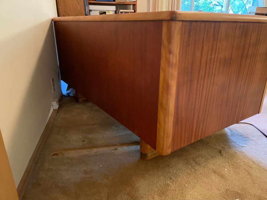 Mid-Century Modern Executive Solid Wood Desk 58W X 33D X 29H [Photo 18]