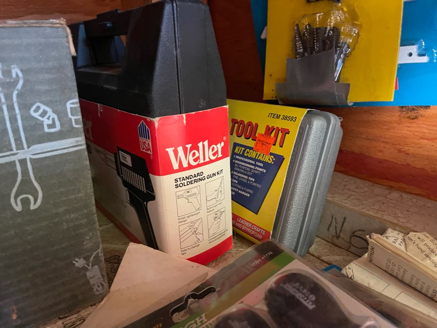 Huge Workbench Tool Lot Includes Multiple Toolboxes, Drawers With Tools, Hardware, Shop Vacuum, Wood Files, Vise, Workbench 101W X 33D X 66H - See All Photos  [Photo 21]