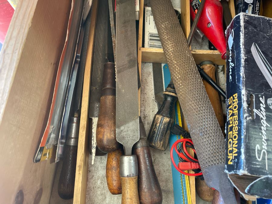 Huge Workbench Tool Lot Includes Multiple Toolboxes, Drawers With Tools, Hardware, Shop Vacuum, Wood Files, Vise, Workbench 101W X 33D X 66H - See All Photos  [Photo 42]