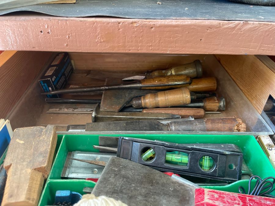 Huge Workbench Tool Lot Includes Multiple Toolboxes, Drawers With Tools, Hardware, Shop Vacuum, Wood Files, Vise, Workbench 101W X 33D X 66H - See All Photos  [Photo 40]