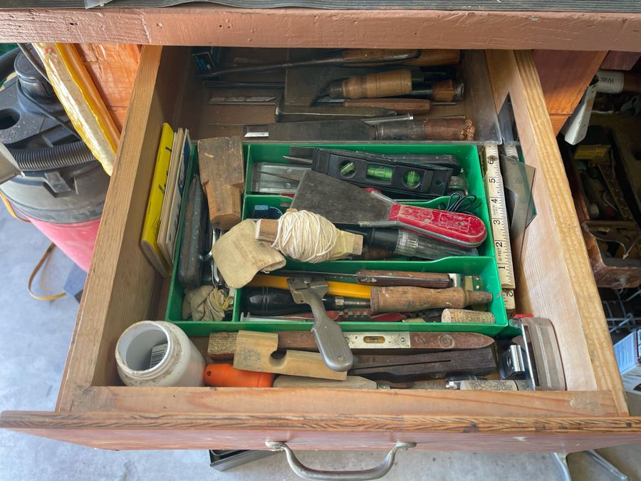 Huge Workbench Tool Lot Includes Multiple Toolboxes, Drawers With Tools, Hardware, Shop Vacuum, Wood Files, Vise, Workbench 101W X 33D X 66H - See All Photos  [Photo 38]