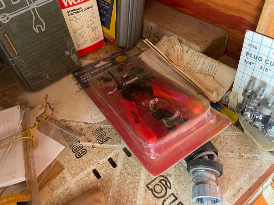 Huge Workbench Tool Lot Includes Multiple Toolboxes, Drawers With Tools, Hardware, Shop Vacuum, Wood Files, Vise, Workbench 101W X 33D X 66H - See All Photos  [Photo 23]