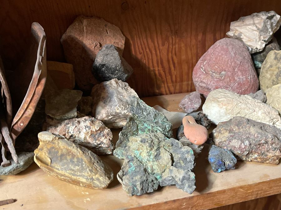 Rock Collection & Various Old Metal Items (Spikes, Nails, Horseshoes, Etc) Accumulated From Prospecting Various Deserts In Arizona, New Mexico, Nevada, Alaska And More - See Photos [Photo 9]