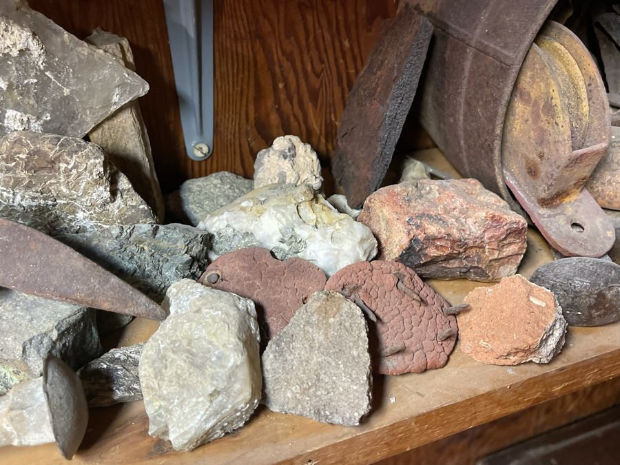 Rock Collection & Various Old Metal Items (Spikes, Nails, Horseshoes, Etc) Accumulated From Prospecting Various Deserts In Arizona, New Mexico, Nevada, Alaska And More - See Photos [Photo 5]