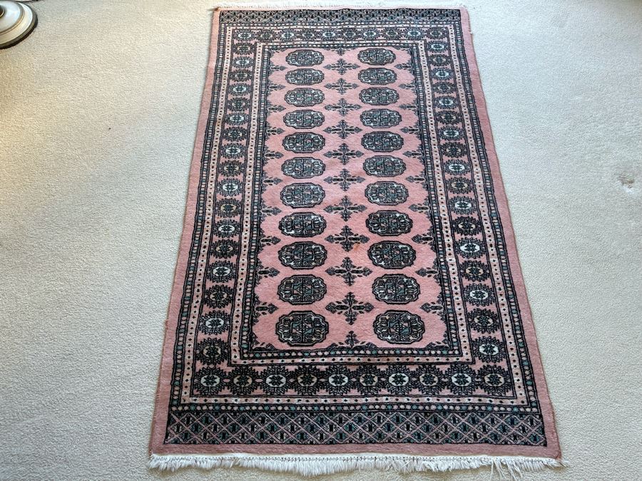 Vintage Hand Knotted Persian Area Rug 37 X 64 [Photo 4]