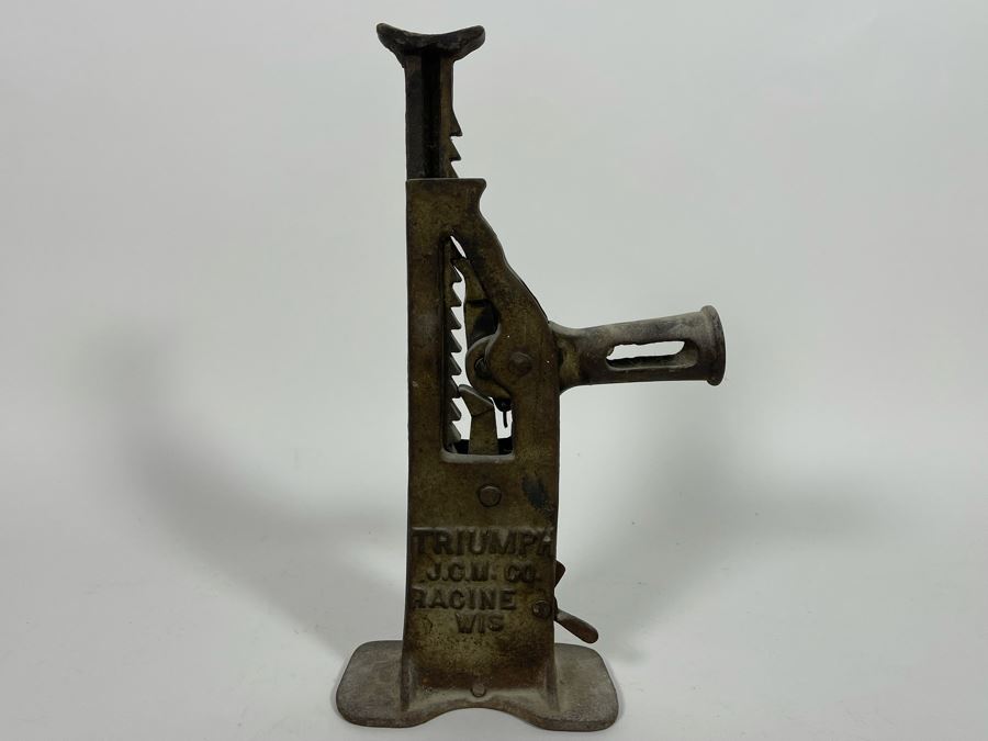 Vintage Triumph Car Jack [Photo 2]