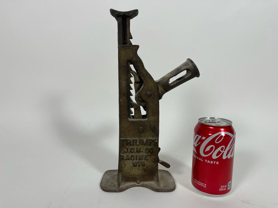 Vintage Triumph Car Jack [Photo 8]