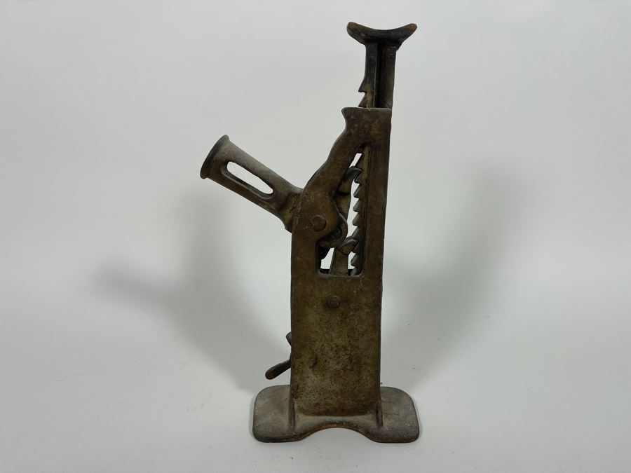 Vintage Triumph Car Jack [Photo 6]