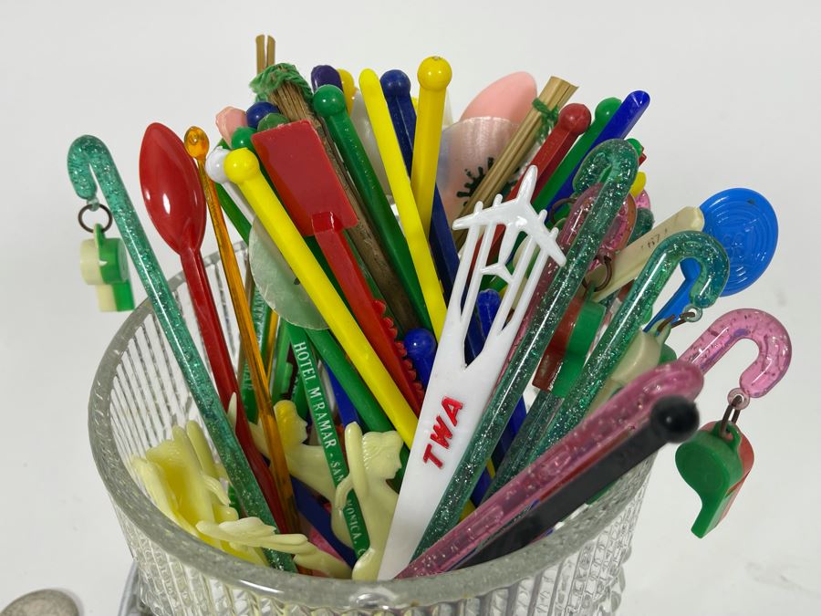 Mid-Century Ice Bucket 5W X 4H With Vintage Advertising Swizzle Sticks [Photo 5]