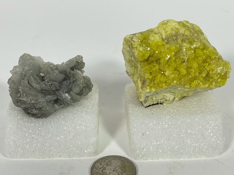 Colemanite And Sulfur Rocks [Photo 4]